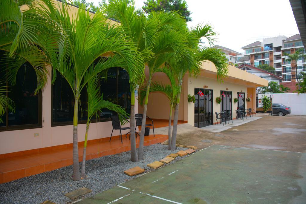 Hotel Baan Norway Jomtien Beach Exterior foto